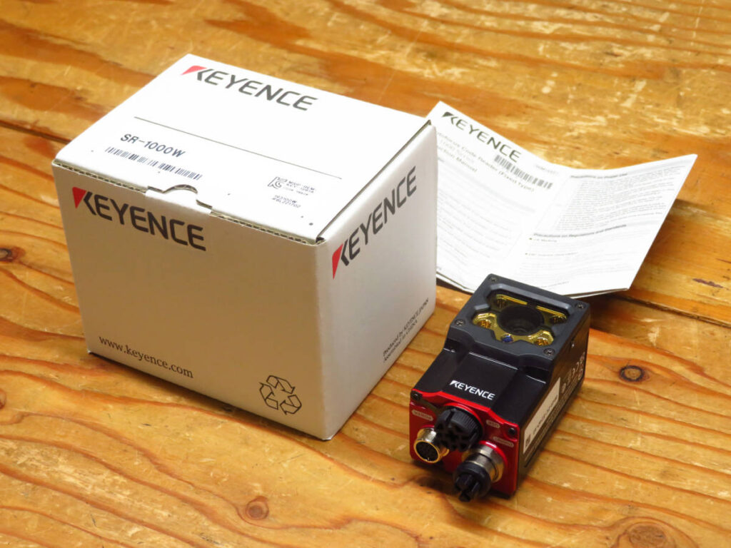 キーエンス オートフォーカスコードリーダー SR-1000W