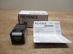 KEYENCE キーエンス AI搭載コードリーダ SR-X300 2022年製