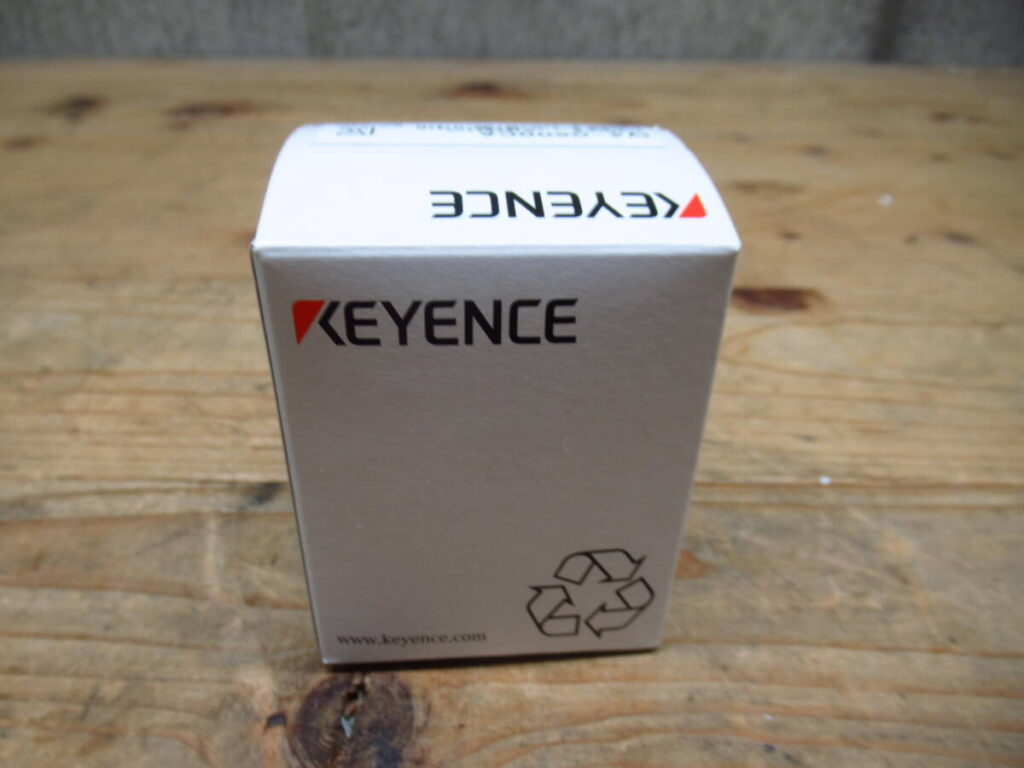 KEYENCE キーエンス 超小型モデル センサヘッド IV4-G500CA