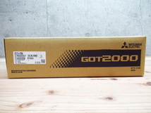 新品未開封品 MITSUBISHI 三菱電機 GT2712-STBA タッチパネル 2025年製