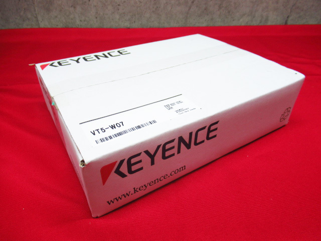 新品未使用 KEYENCE キーエンス VT5-W07 7型タッチパネルディスプレイ