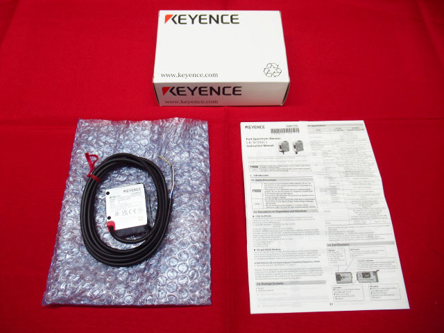 未使用品 KEYENCE キーエンス ホワイトスポット光電センサ ケーブルタイプ LR-W500