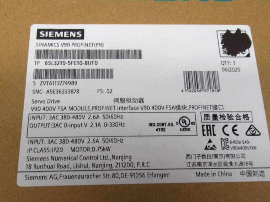 Siemens 6SL3210-5FE10-8UF0 ラベル1