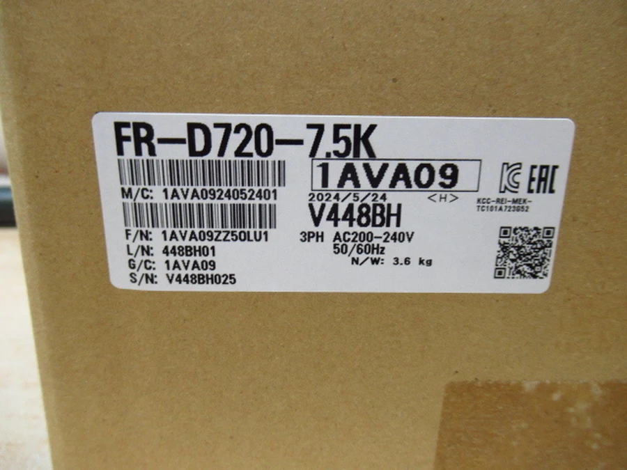 三菱電機 FR-D720-7.5K 銘板・仕様刻印