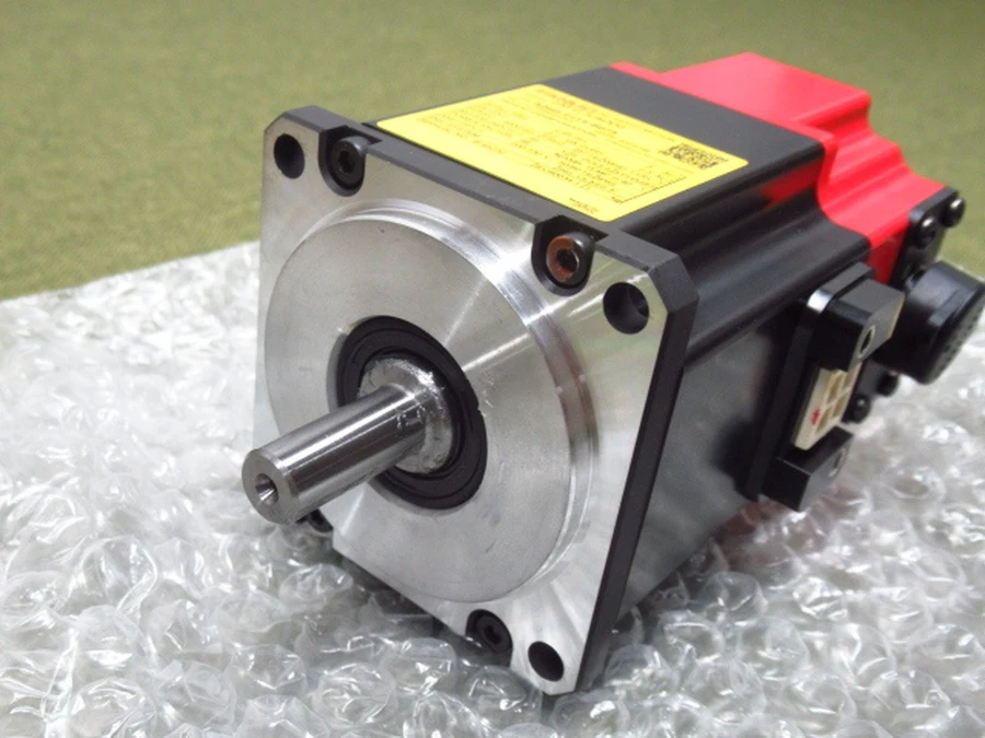 FANUC A06B-0115-B075 出力軸シャフト・フランジ面