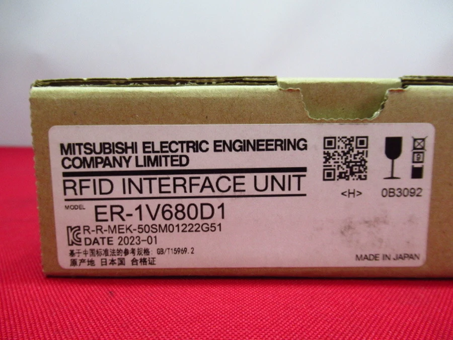 三菱電機エンジニアリング ER-1V680D1 元箱銘板・型番・製造年月印字