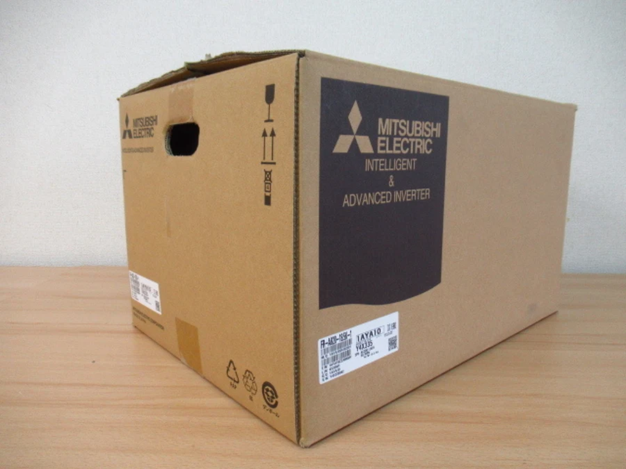 三菱電機 FR-A820-18.5K-1