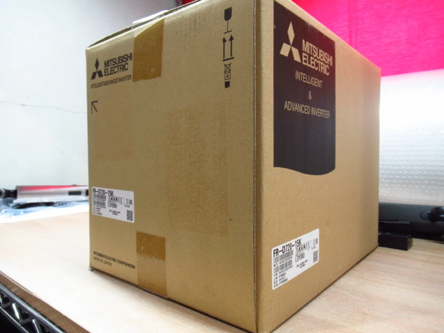 三菱電機 FR-D720-15K