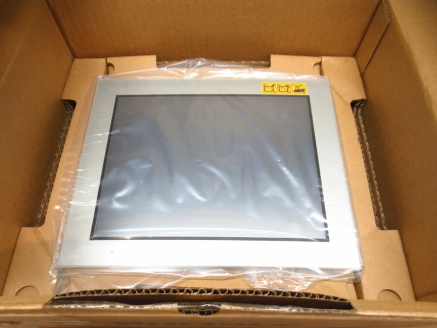 Pro-face PFXGP4501TAA 元箱内収納状態・液晶画面保護袋