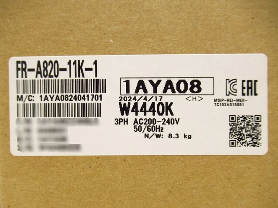 三菱電機 FR-A820-11K-1 外箱銘板ラベル・定格仕様・製造年月