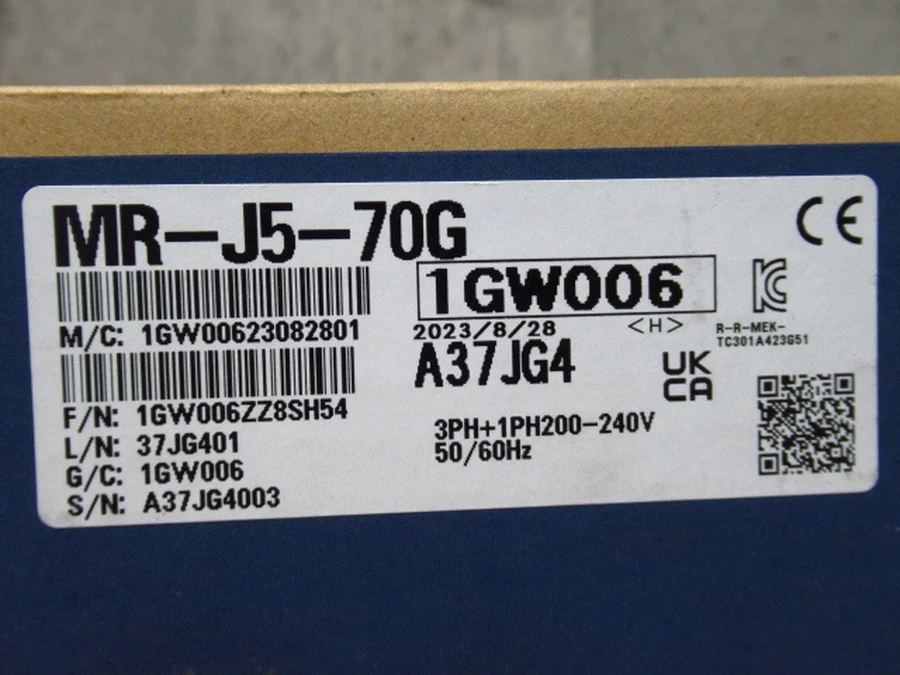 三菱電機 MR-J5-70G 純正外箱型番銘板ラベル